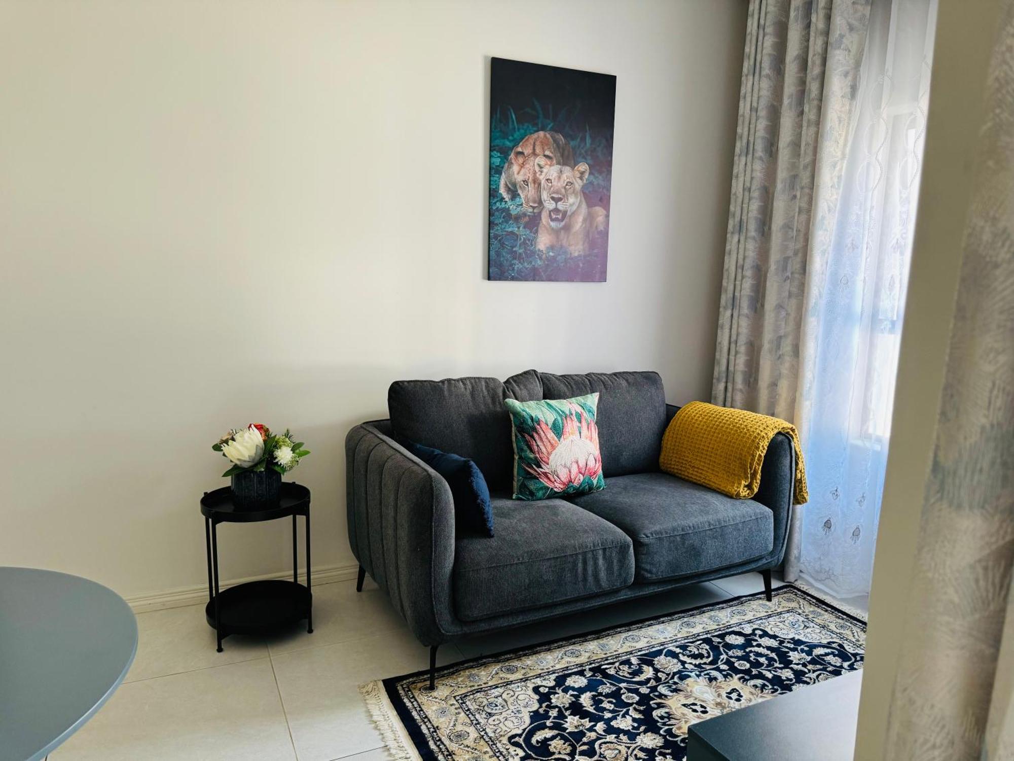 Liams Blue At 93 On New Apartamento Midrand